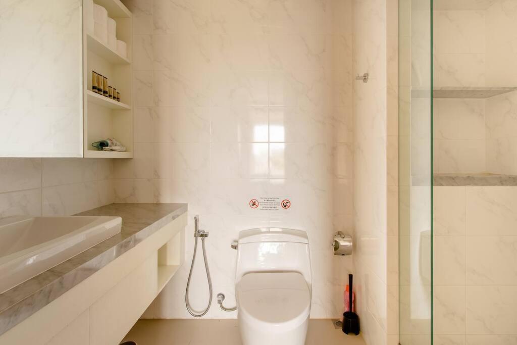 The Aristo 2 Condo Surin Beach Exterior photo